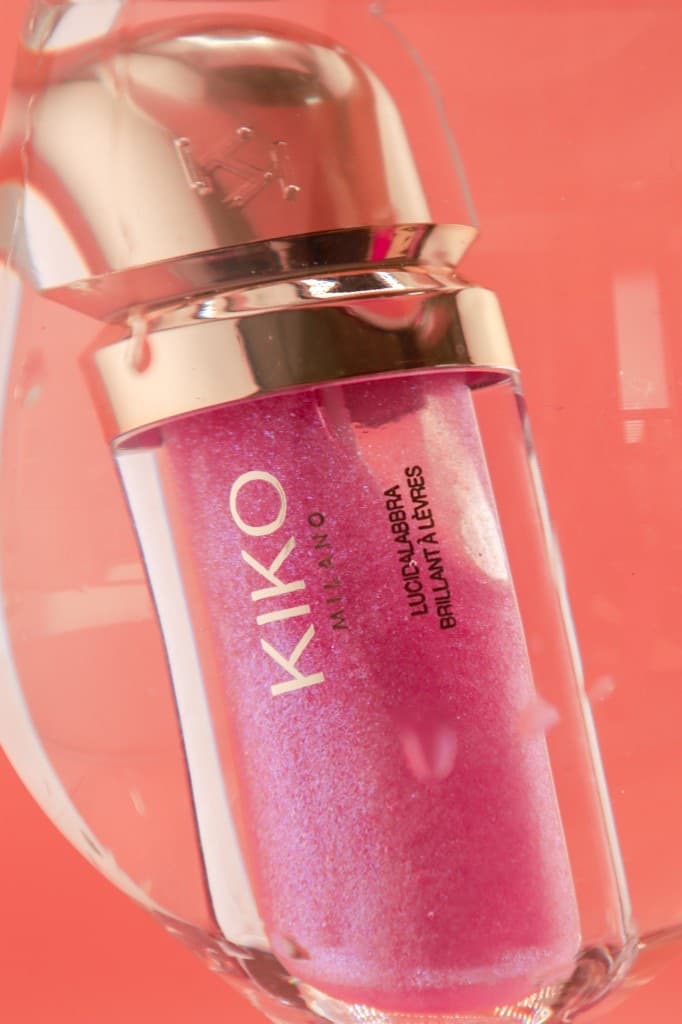 Packshot Kiko gloss rose dans l'eau